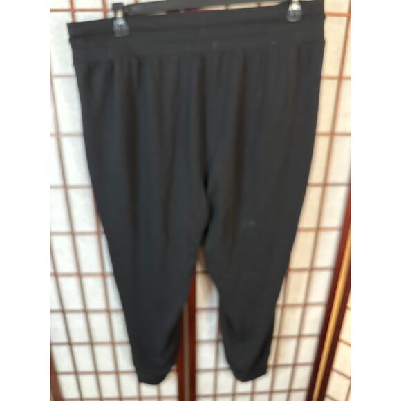 Plus size women's black joggers cute zipper pockets Please see measurements - Picture 4 of 7